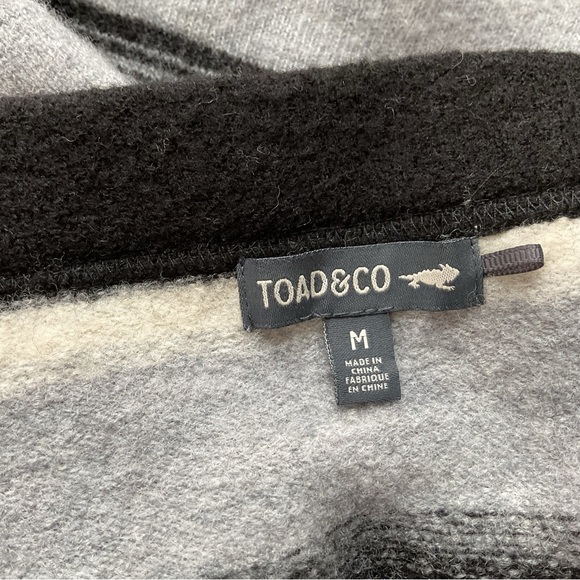 Toad&Co Heartfelt Sweater Skirt Size Medium - Picture 5 of 6